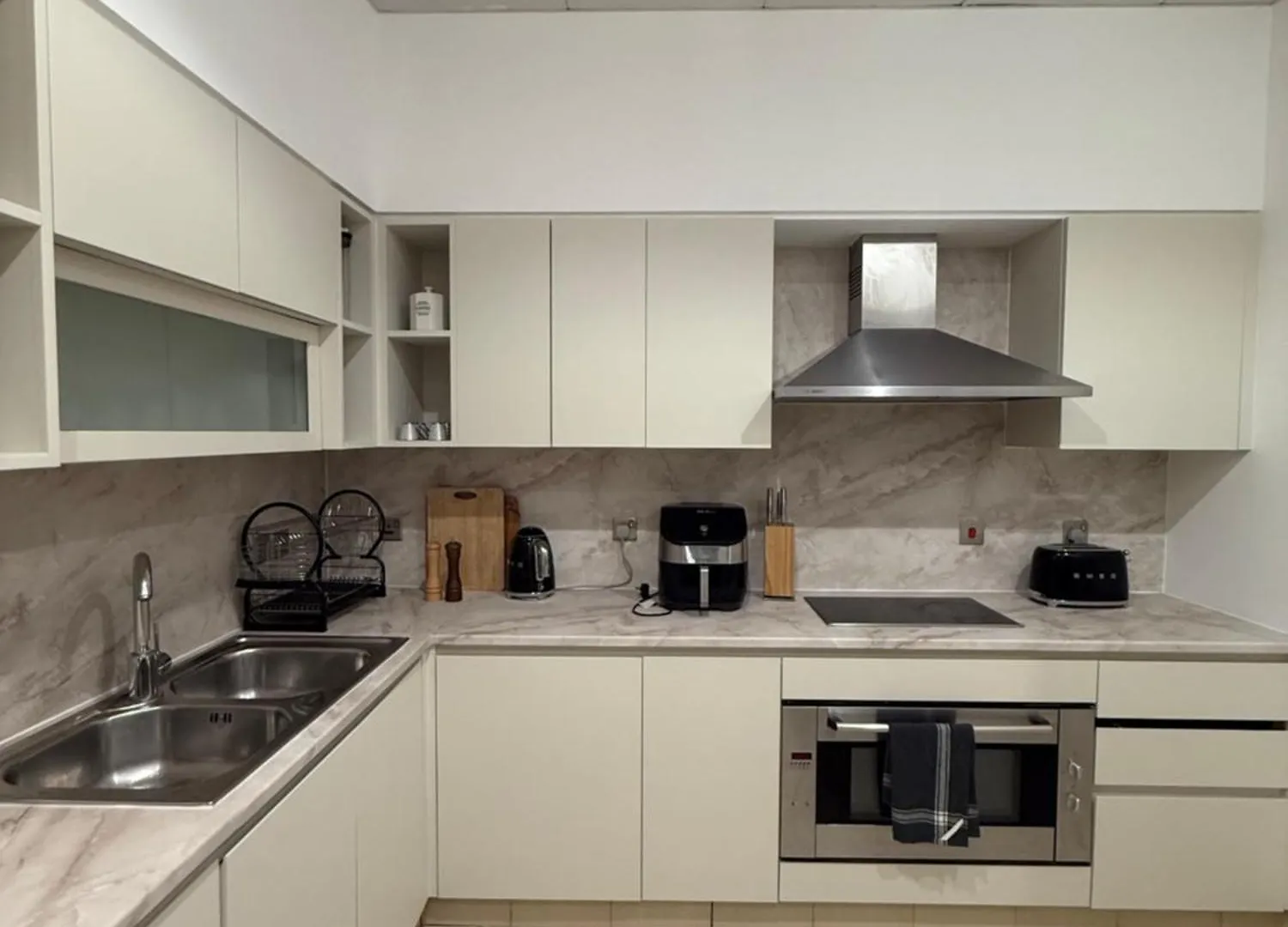 아파트 Tys Excellence Appartement Luxe 두바이 아랍에미리트
