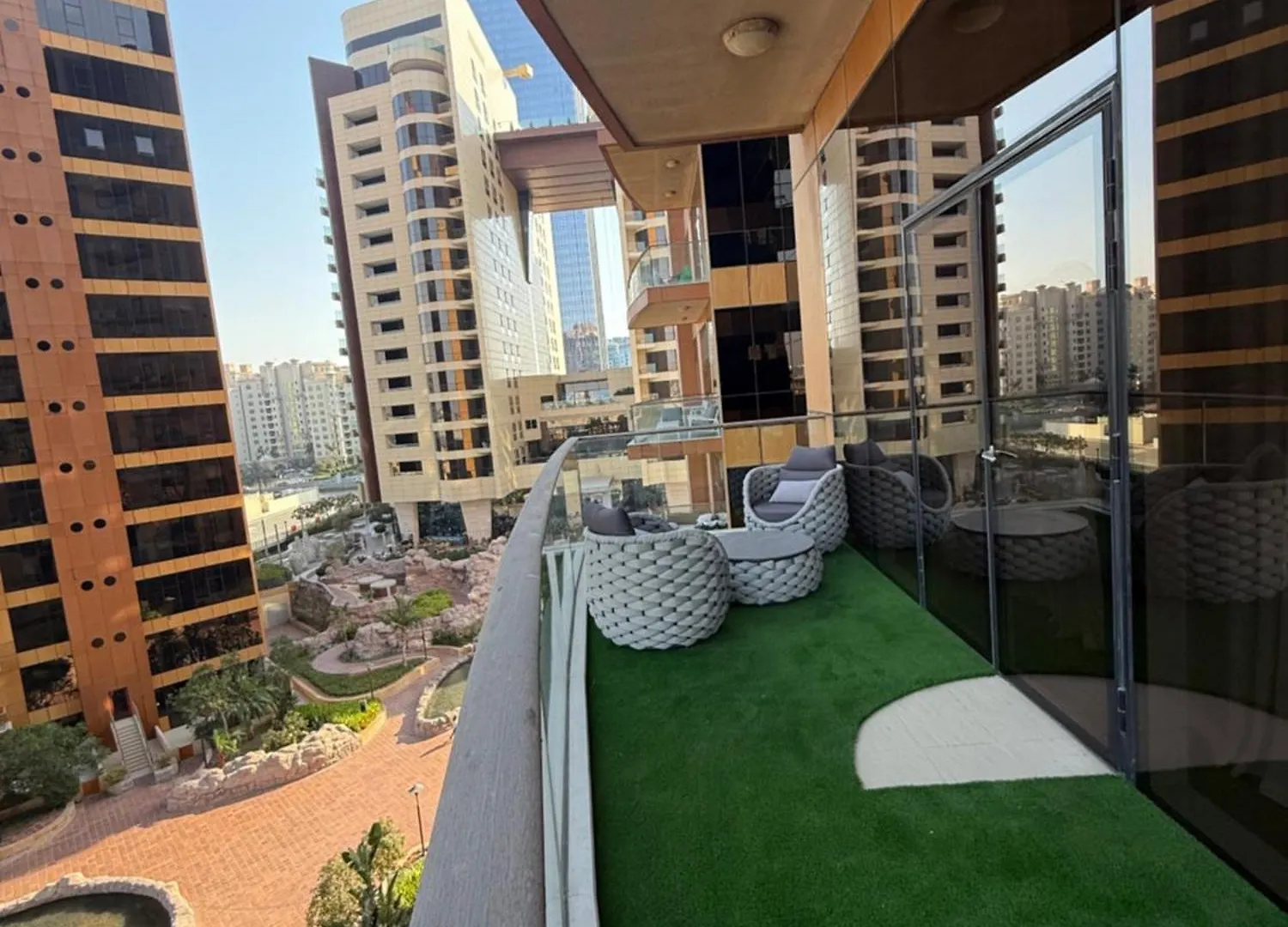 Tys Excellence Appartement Luxe 두바이 아파트